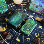 Jeu de cartes de tarot Shuttle Mirror avec guide - 78 cartes de taille standard de tarot - Cartes laser dorées, imperméables et résistantes à la flexion