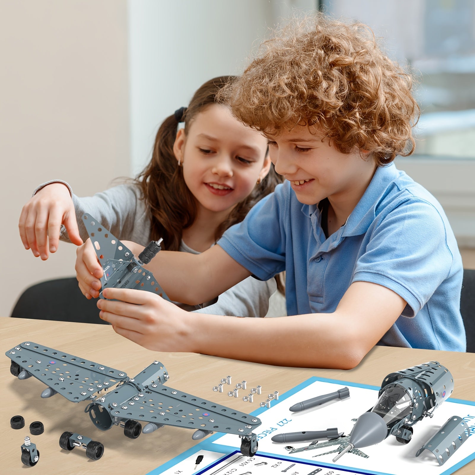 Modèle d'avion en métal à assembler - Matériau métallique résistant à la rouille, robuste et durable - Pour enfants de 6 à 14 ans - Idéal pour Noël, Saint-Valentin, Pâques, Nouvel An chinois et anniversaires